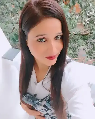 Call Girls in Pandhana