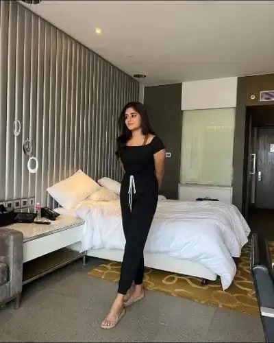 Pandhana Call Girl Service